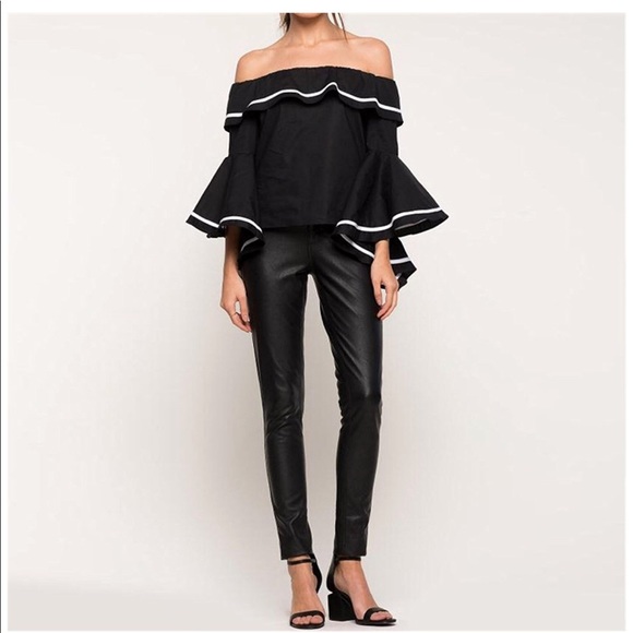 Women off shoulder sleeve ruffled top blouse - Picture 4 of 8